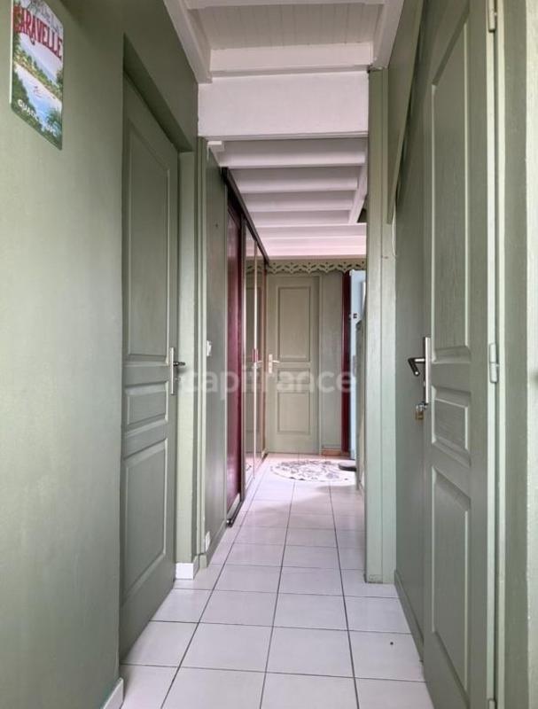 Appartement ancien - 96 m² - 3 pièces