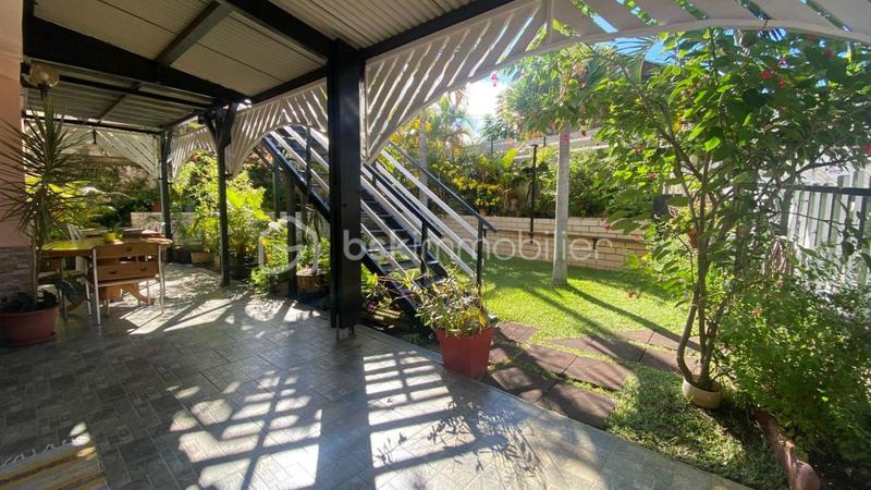 Maison traditionnelle - 130 m² - 6 pièces