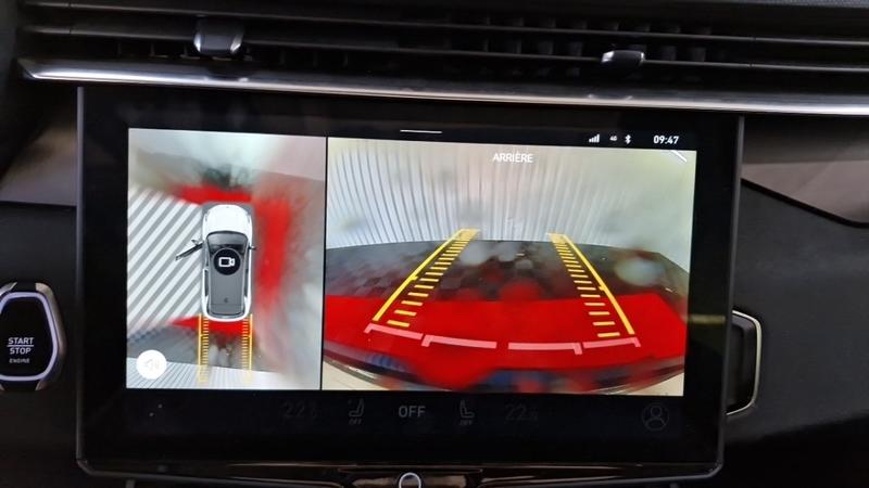 Lynk &amp; Co 01 1.5 261ch Hybride Rechargeable