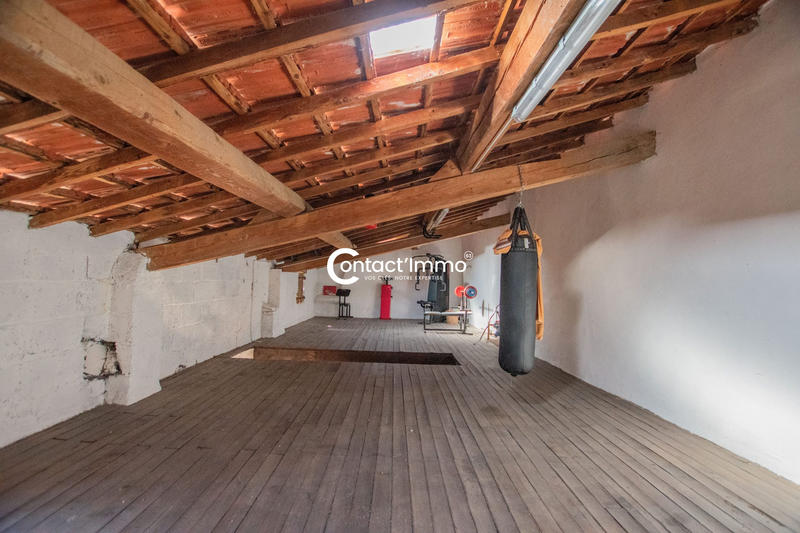 Maison ancienne - 204 m² - 5 pièces