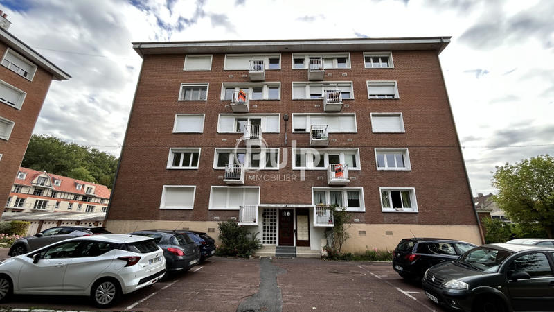 Appartement - 79 m² - 6 pièces