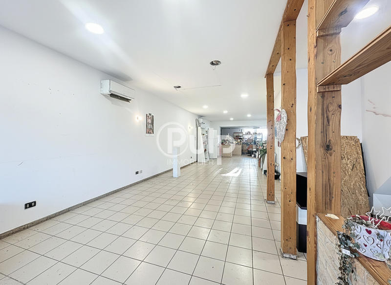 Maison - 153 m² - 11 pièces