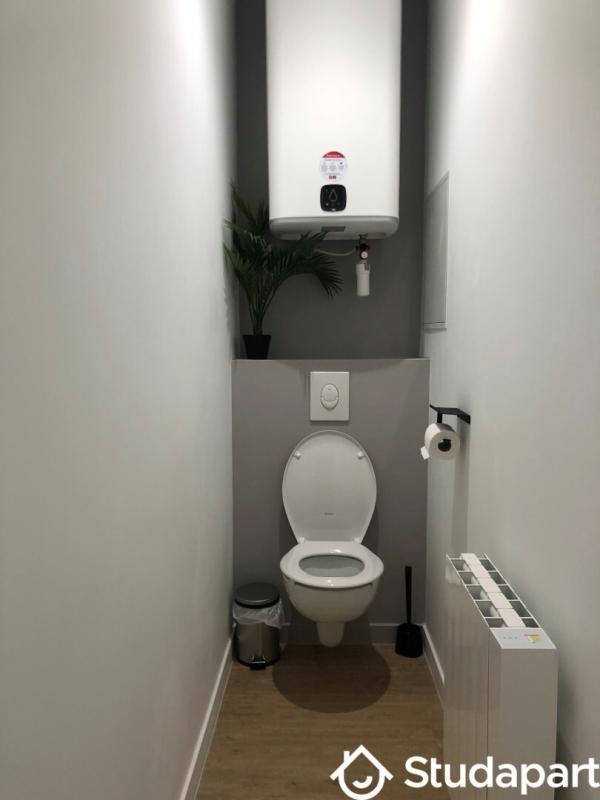 Chambre - 9 m² - 1 pièce