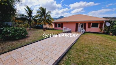 Maison - 130 m² - 4 pièces