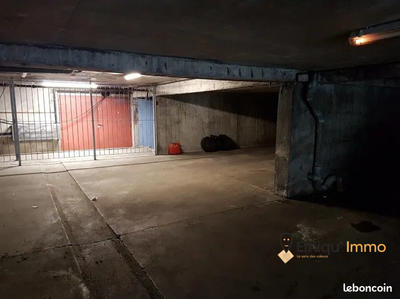 Parking / Garage - 24 m²