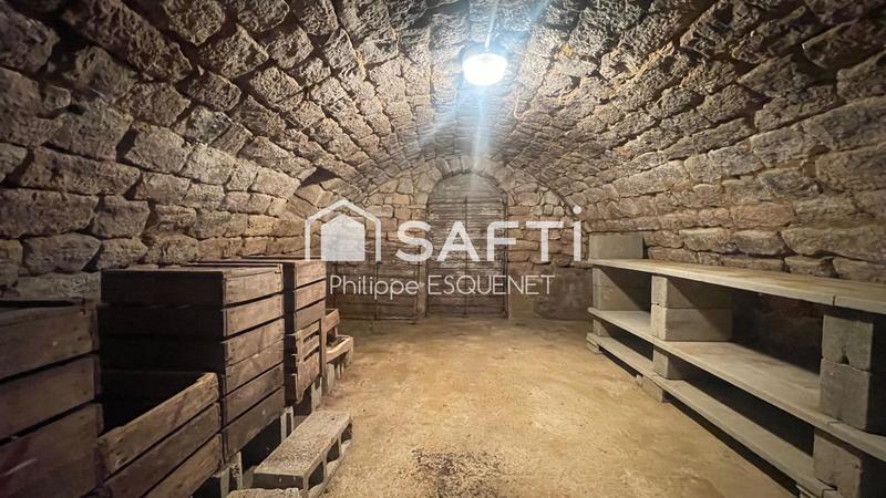 Maison - 190 m² - 7 pièces