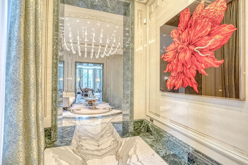 Appartement - 572 m² - 8 pièces