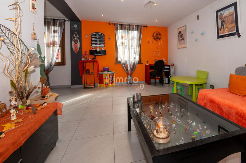 Maison - 117 m² - 6 pièces