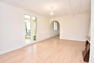 Maison - 103 m² - 6 pièces