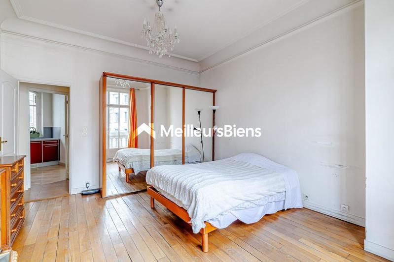 Appartement - 89 m² - 4 pièces