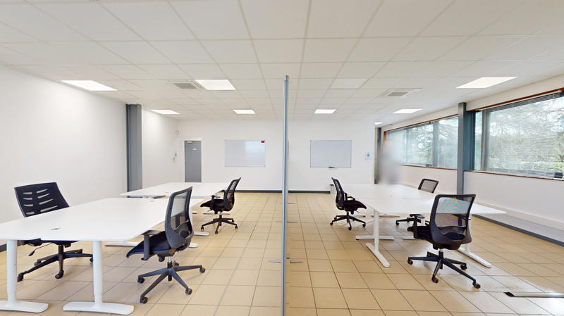 Bureau - 200 m²