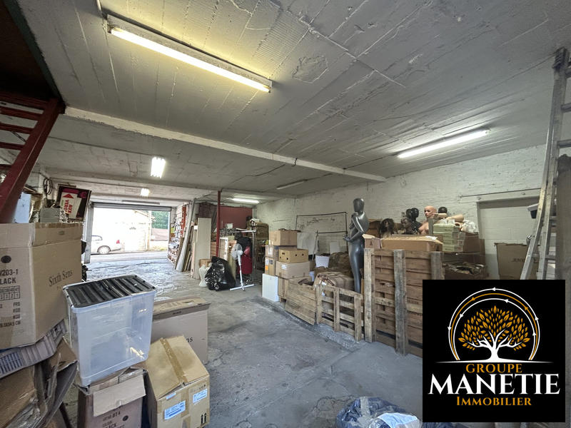 Entrepôt - 205 m²