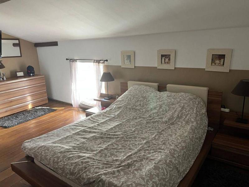 Maison en pierre - 140 m² - 4 pièces