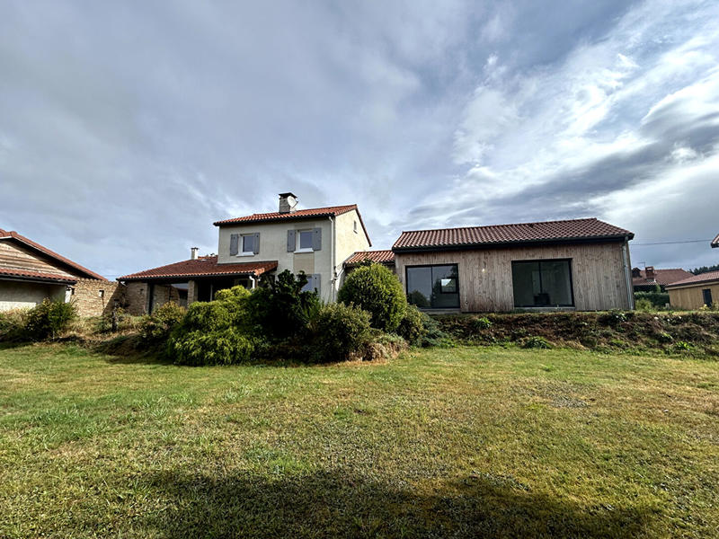 Maison - 177 m² - 5 pièces