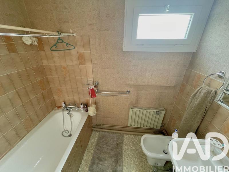 Appartement - 85 m² - 4 pièces
