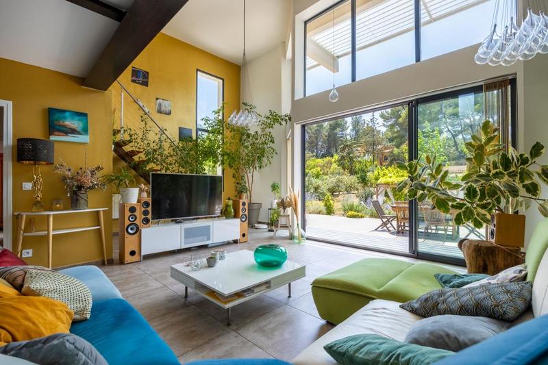 Villa - 181 m² - 5 pièces