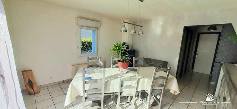 Maison - 105 m² - 5 pièces