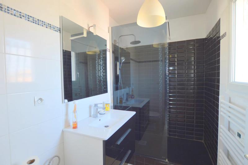 Maison - 182 m² - 7 pièces