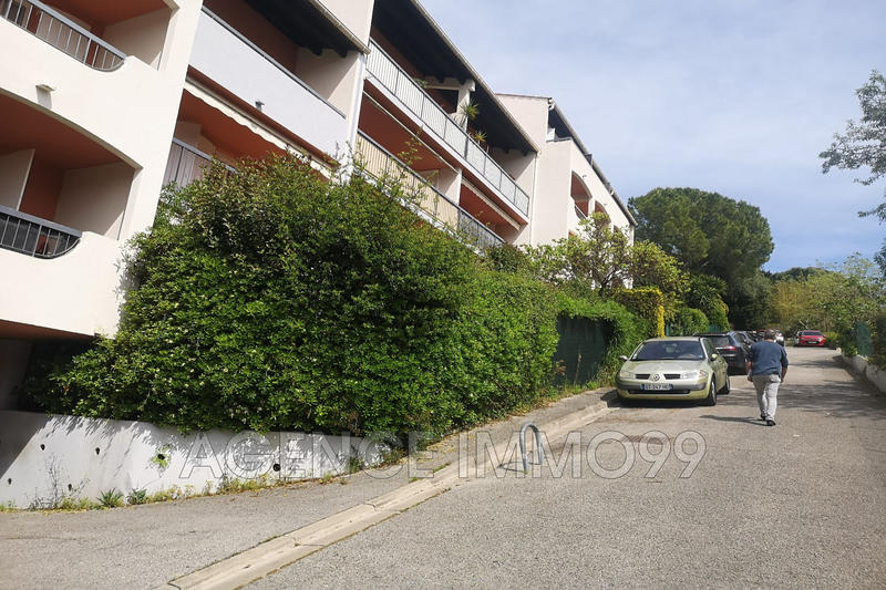 Parking / Garage - 20 m²