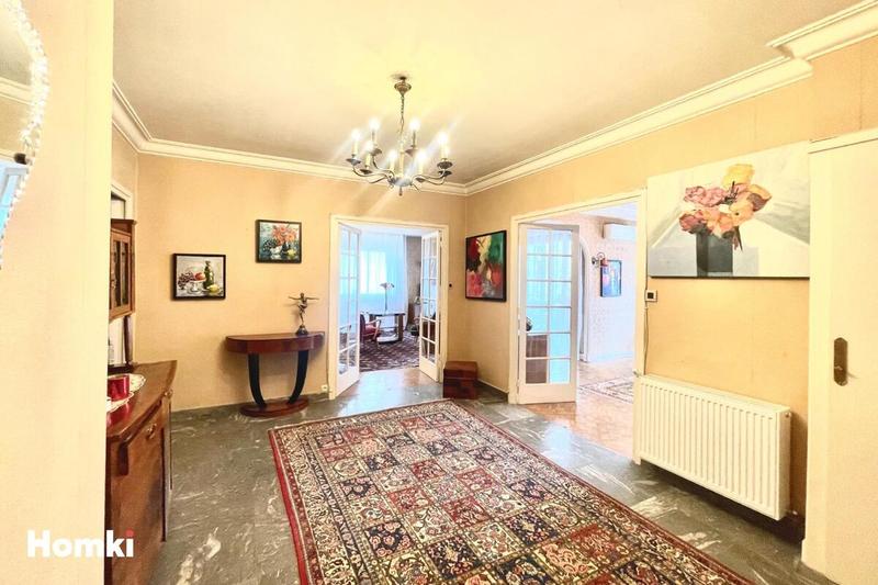 Appartement - 131 m² - 5 pièces