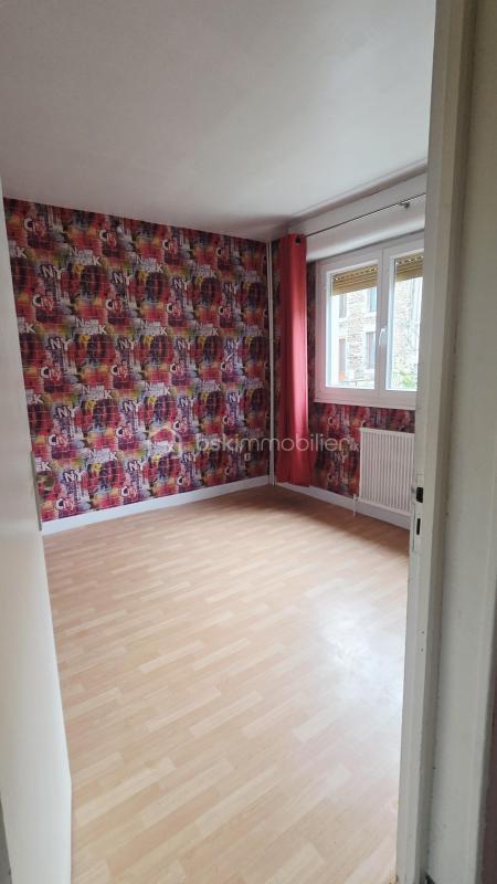 Maison traditionnelle - 91 m² - 5 pièces