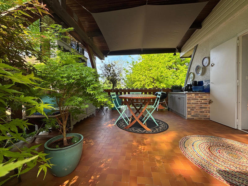 Maison - 192 m² - 6 pièces