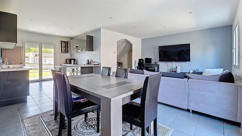 Maison - 87 m² - 5 pièces