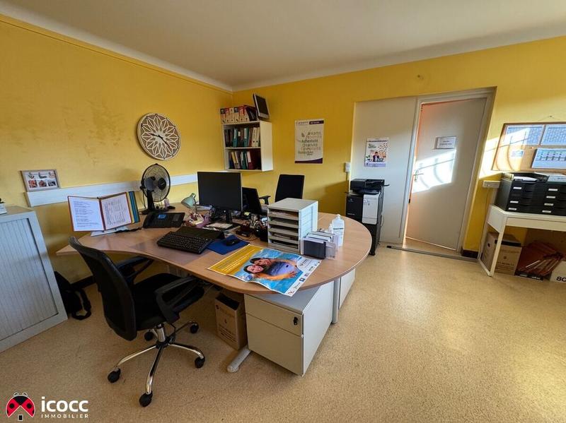 Immeuble mixte - 342 m² - 19 pièces