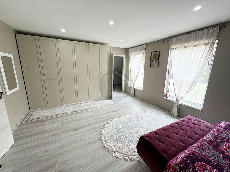 Maison ancienne - 147 m² - 6 pièces