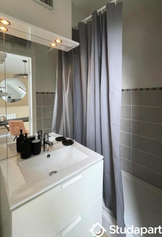 Appartement - 15 m² - 1 pièce