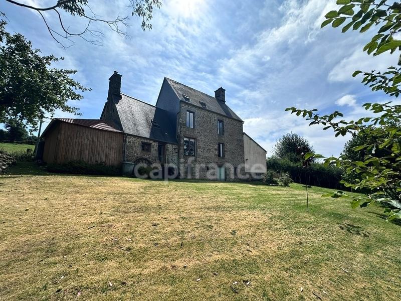 Maison - 158 m² - 6 pièces