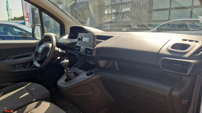 Peugeot Partner Fourgon Standard 650 Kg Puretech 110 Ss Bvm6 Premiu