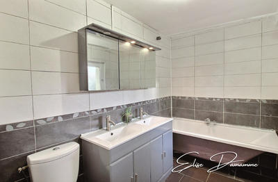 Maison - 79 m² - 4 pièces