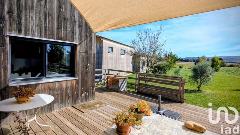 Maison - 160 m² - 5 pièces