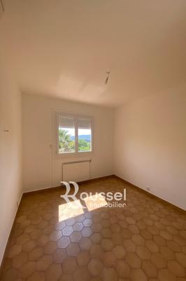 Villa - 203 m² - 7 pièces