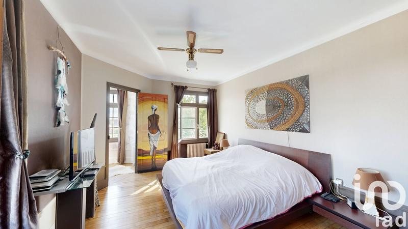 Maison - 288 m² - 7 pièces