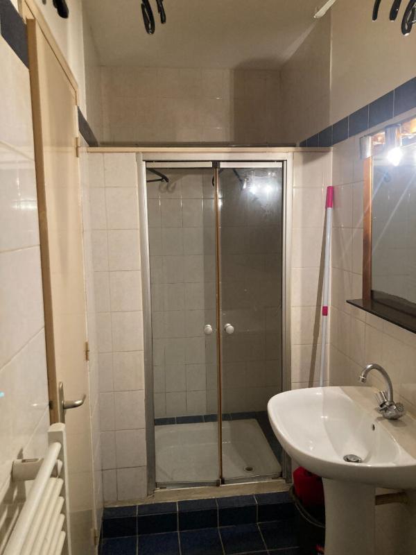 Immeuble - 92 m² - 1 pièce