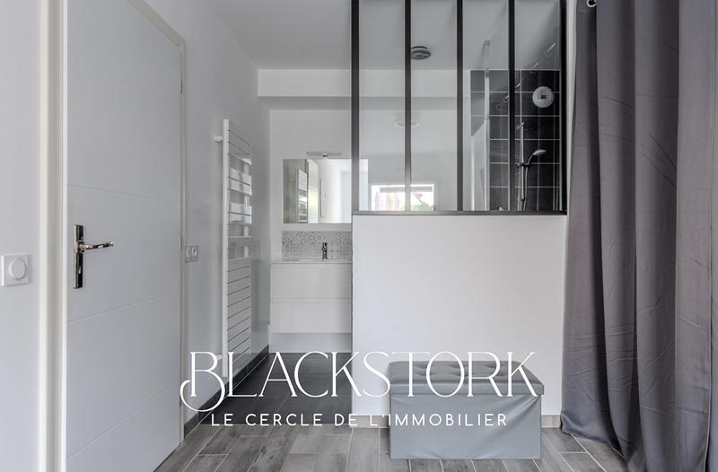 Appartement - 90 m² - 4 pièces