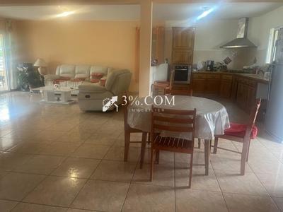 Villa - 159 m² - 8 pièces