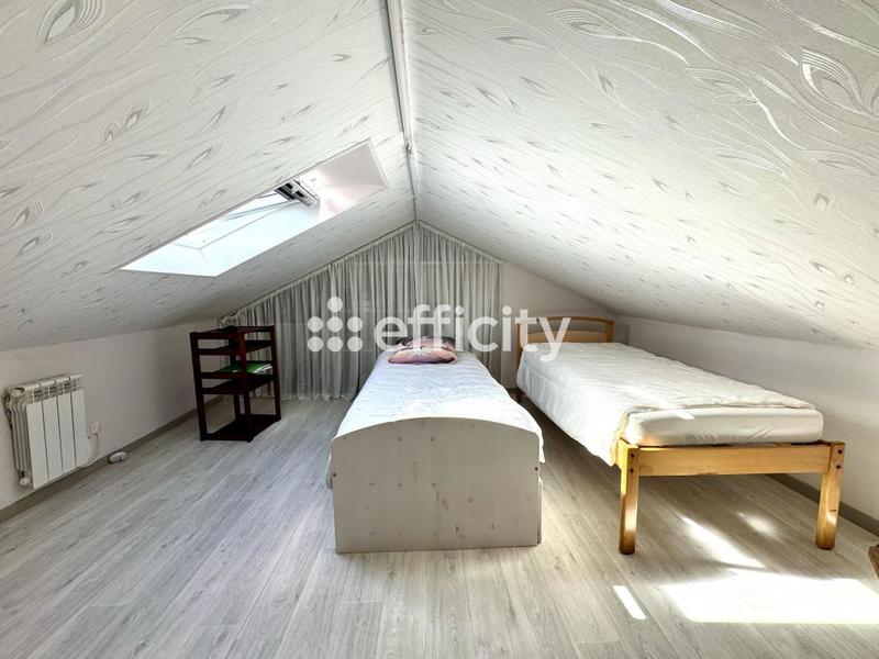 Maison - 100 m² - 5 pièces