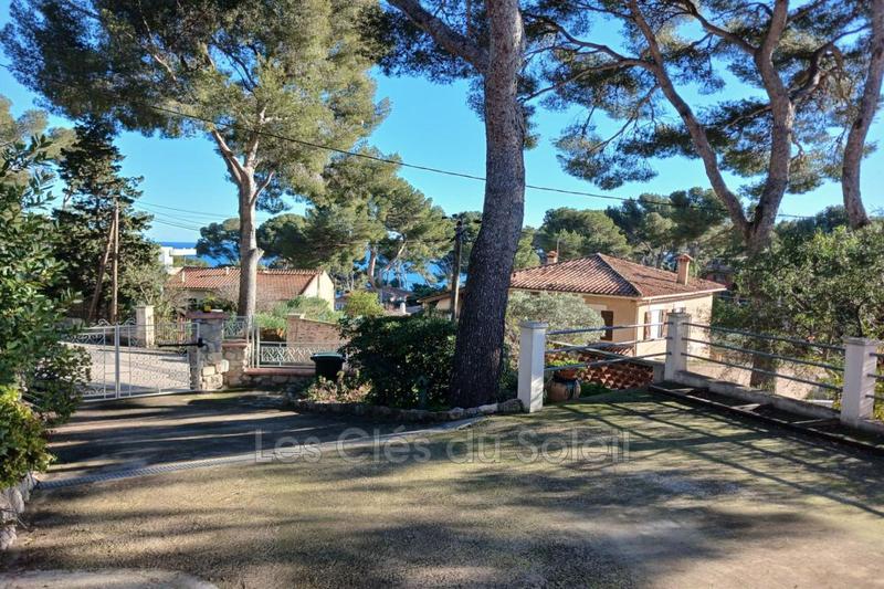 Demeure - 137 m² - 6 pièces