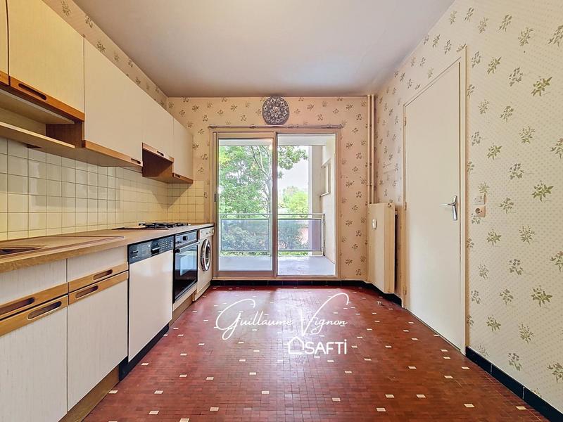 Appartement - 81 m² - 3 pièces