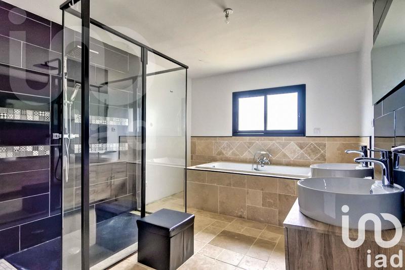 Maison - 140 m² - 4 pièces