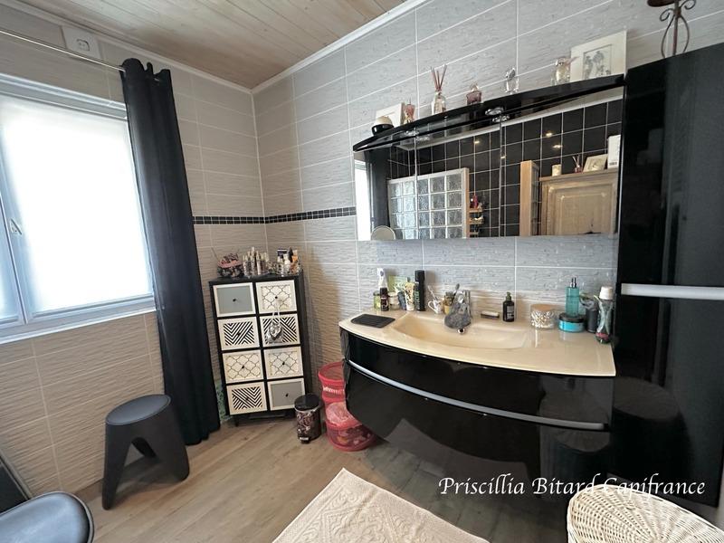 Maison - 175 m² - 7 pièces