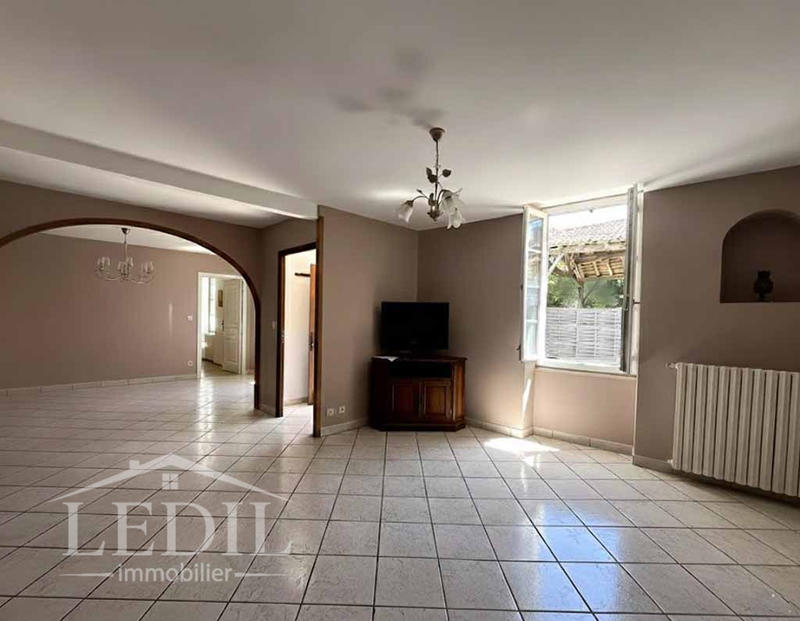 Maison en pierre - 110 m² - 5 pièces