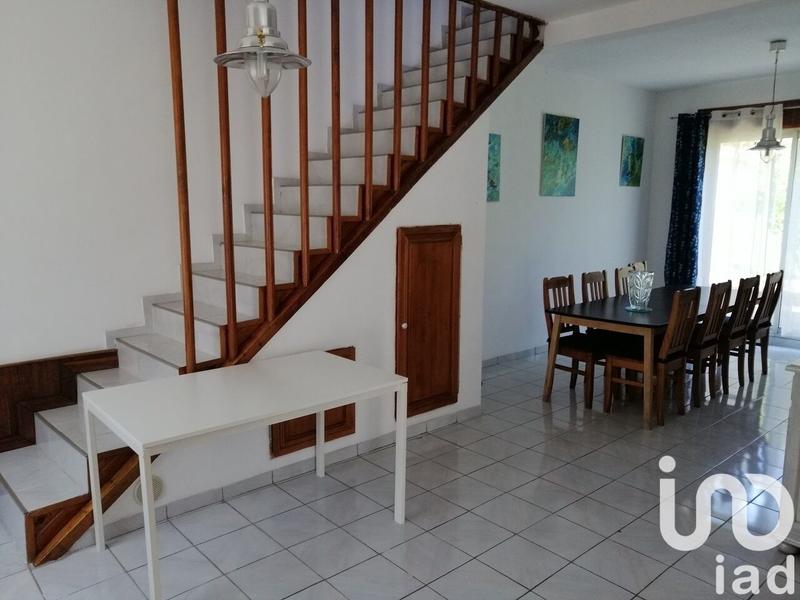 Maison - 209 m² - 9 pièces