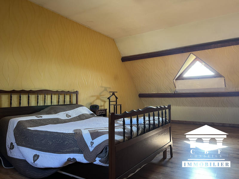 Maison - 183 m² - 7 pièces