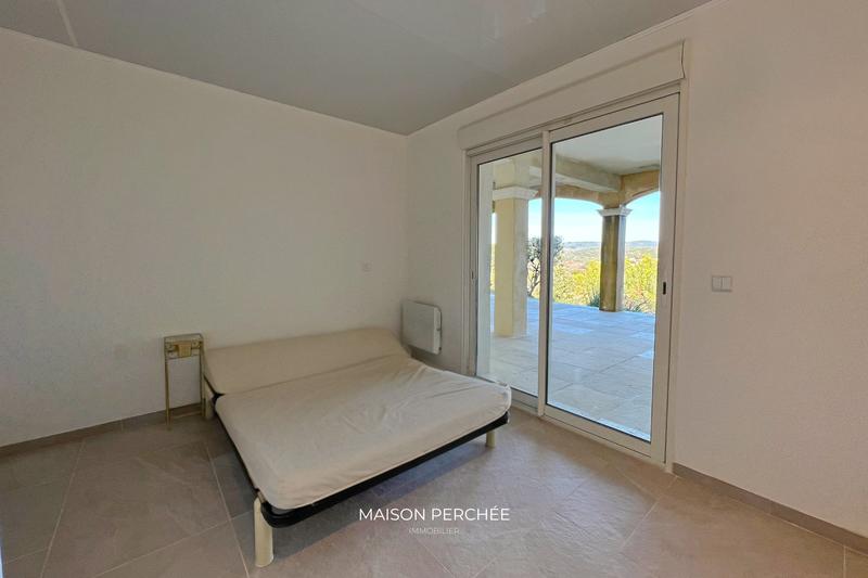 Villa - 196 m² - 7 pièces