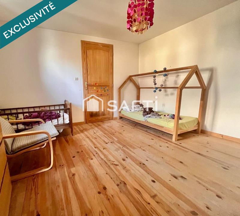 Maison - 190 m² - 11 pièces