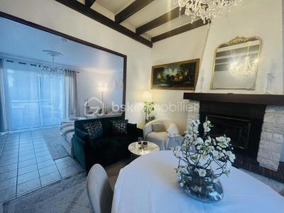 Maison - 140 m² - 6 pièces